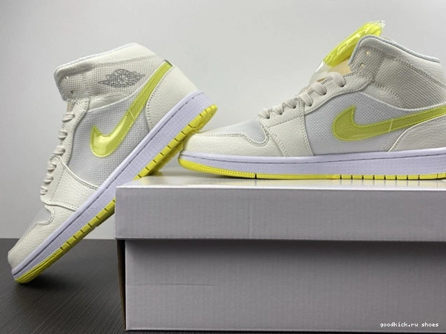 3710 SE Mid Yellow DB2822- QuickDry Jordan1 Voltage 1029